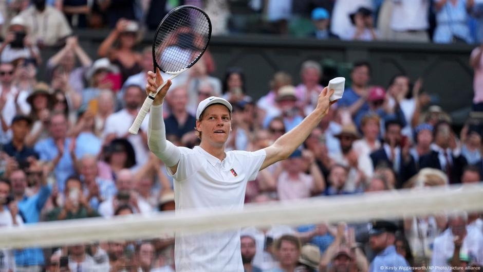 Sinner gana su primer título de Wimbledon ante Alcaraz