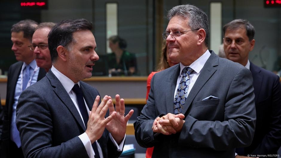 Ministros do comércio da UE querem continuar as negociações com os EUA