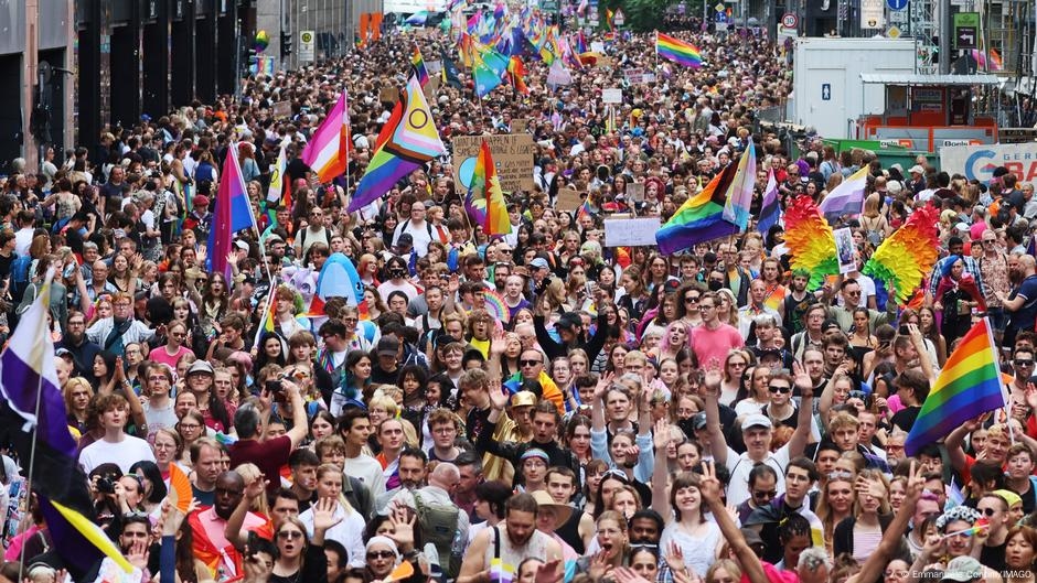47e Berlin Pride Parade van start