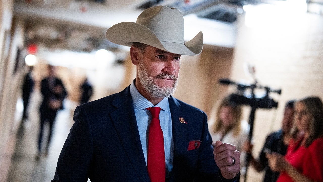 Reprezentant Steube ostro krytykuje senatora za zrujnowanie programu legislacyjnego Trumpa
