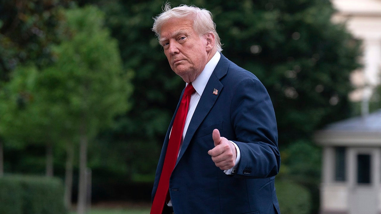 La recuperación de 9.000 millones de dólares de Trump supera la primera prueba del Senado, mientras esperan más obstáculos