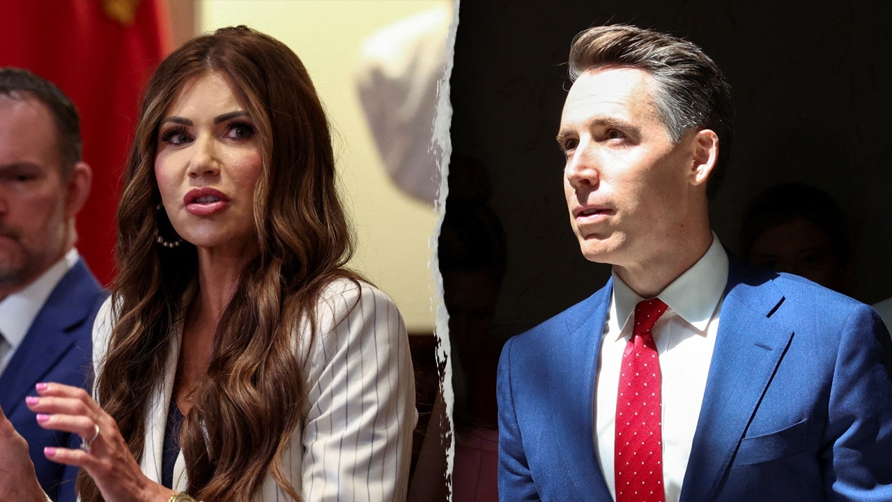 Hawley exhorte la secrétaire du DHS Noem à déclassifier tous les documents relatifs à la tentative d'assassinat de Trump Butler lors du rassemblement.