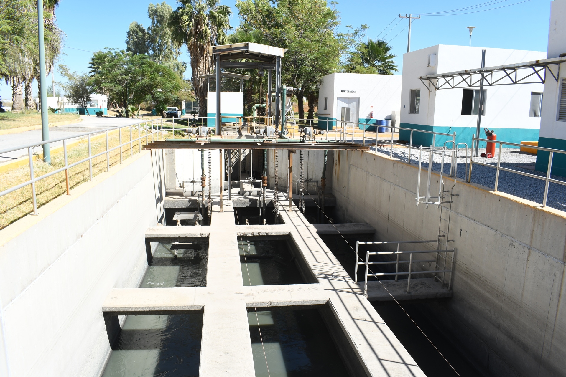 Simas Torreón plans a modern treatment plant to comply with new environmental regulations.