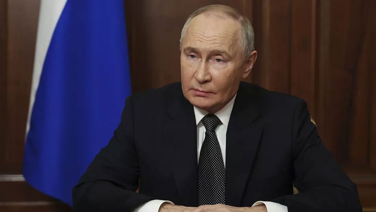 Poetin tegen Europa: Rusland heeft geen intentie om iemand aan te vallen
