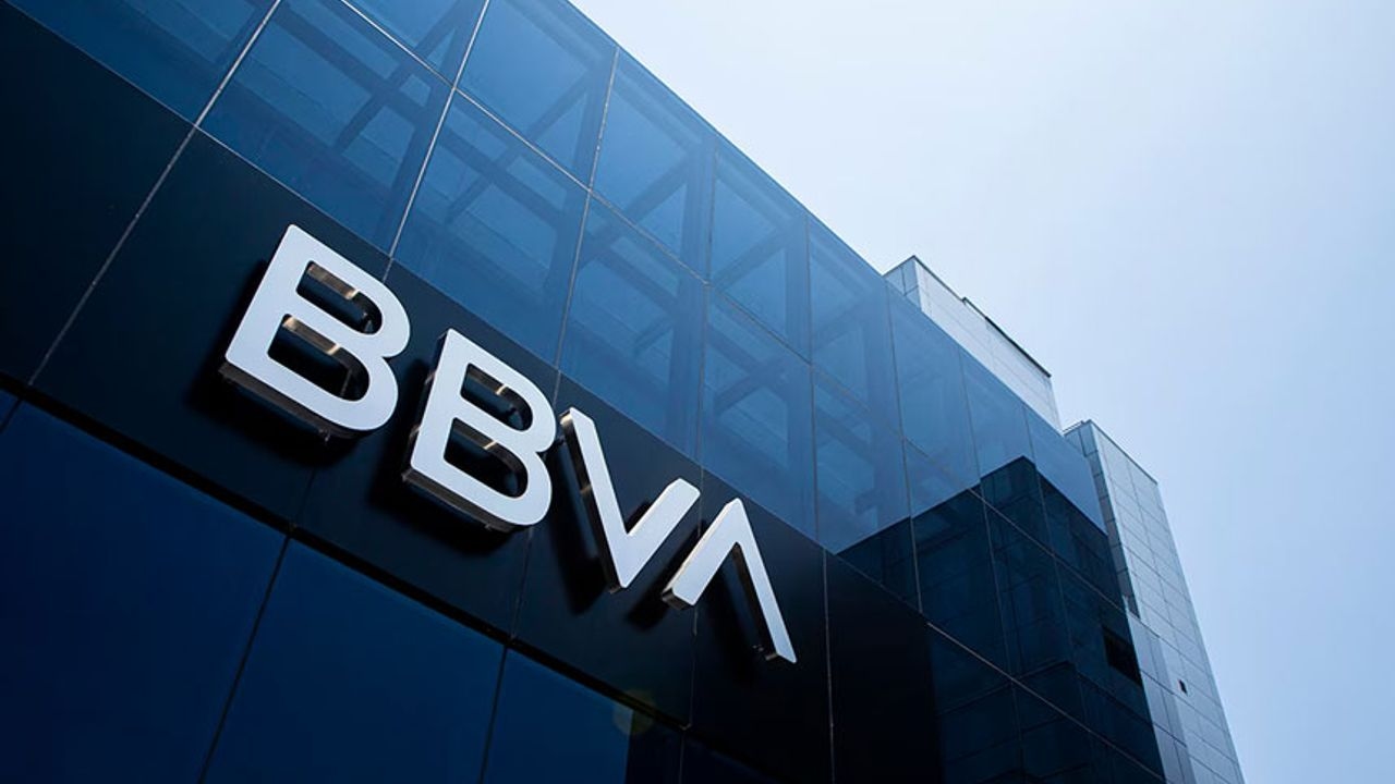 Zaskakująca prognoza BBVA dotycząca dolara i inflacji na koniec roku