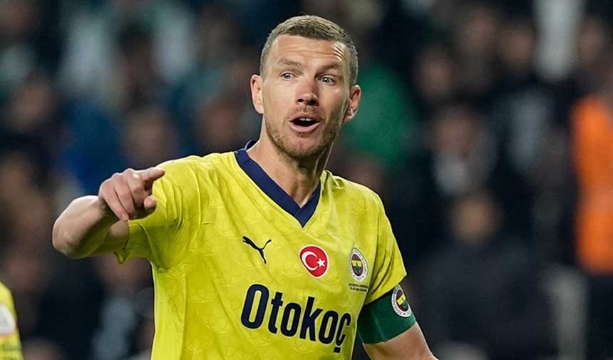 Dzeko neemt afscheid van Fenerbahçe!