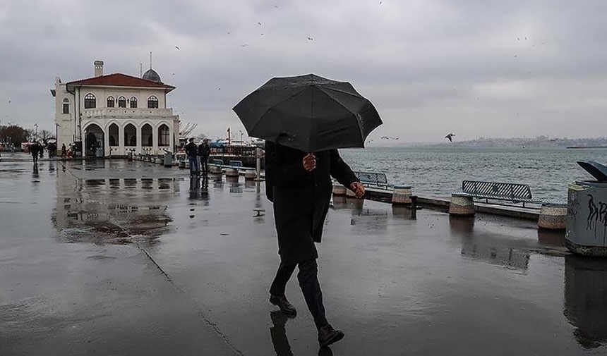 AKOM warnt! Starker Regen kommt nach Istanbul