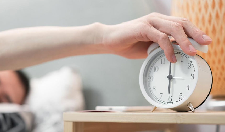 Il est devenu déprimé et a dormi pendant 56 jours ! Il a ouvert les yeux avec cette méthode