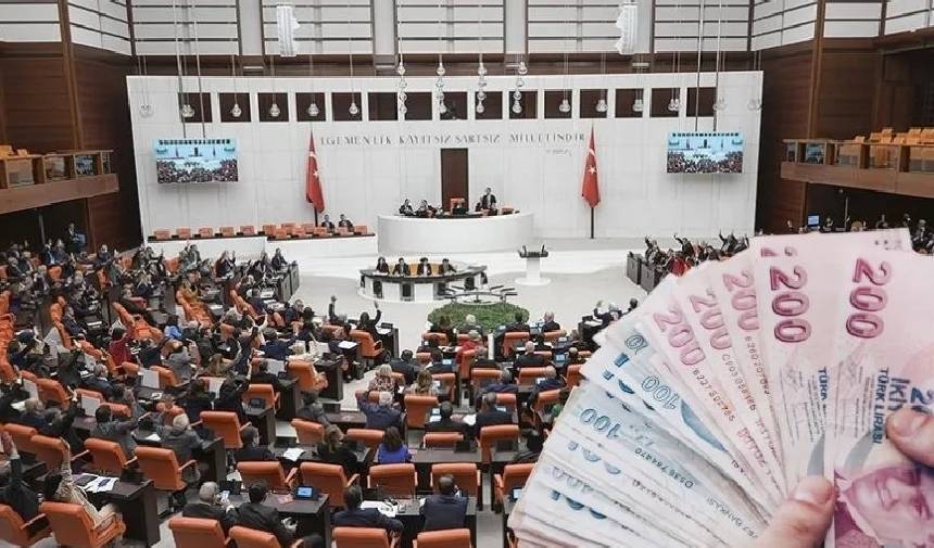 Het voorstel om een ​​verhoging van het minimumloon te onderzoeken, werd door de samenwerking van de AKP en de MHP afgewezen.