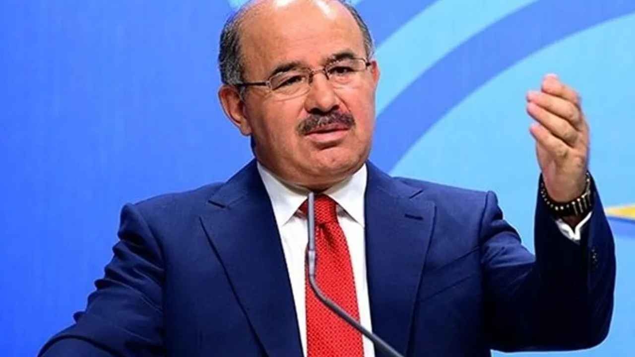 O fundador do AKP, Hüseyin Çelik, alerta o governo sobre 'İmamoğlu'