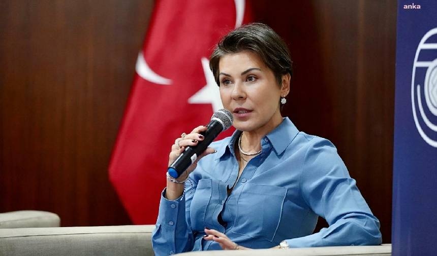 Brief van de gearresteerde algemeen directeur van Istanbul Media Inc., Pınar Türker, aan haar dochter die is afgestudeerd