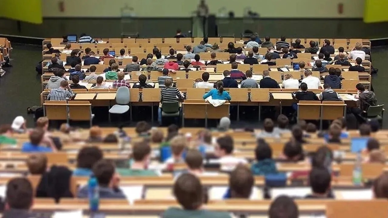 Oto ulubione uniwersytety studentów! Pierwsze 20 zaskoczyło wszystkich