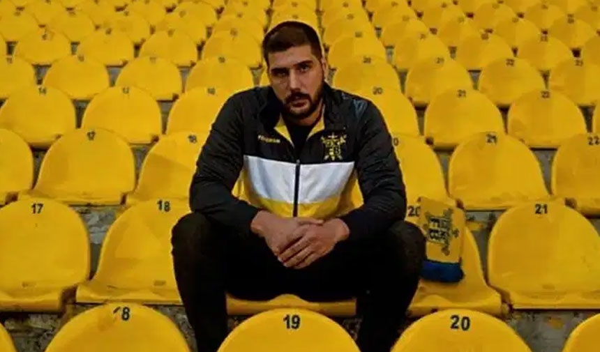 Les jeunes supporters de Fenerbahçe réclament 18 ans de prison pour Cem Gölbaşı, le leader de la tribune