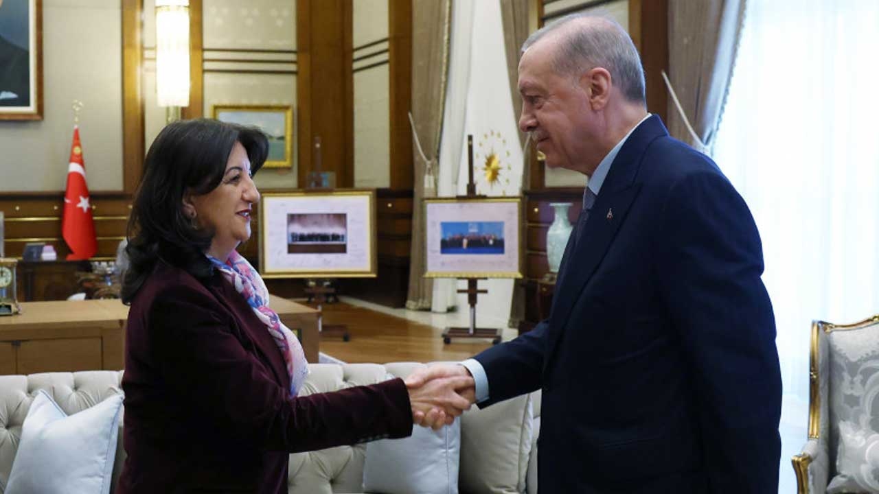 Beginn des Treffens der Erdoğan-Imrali-Delegation