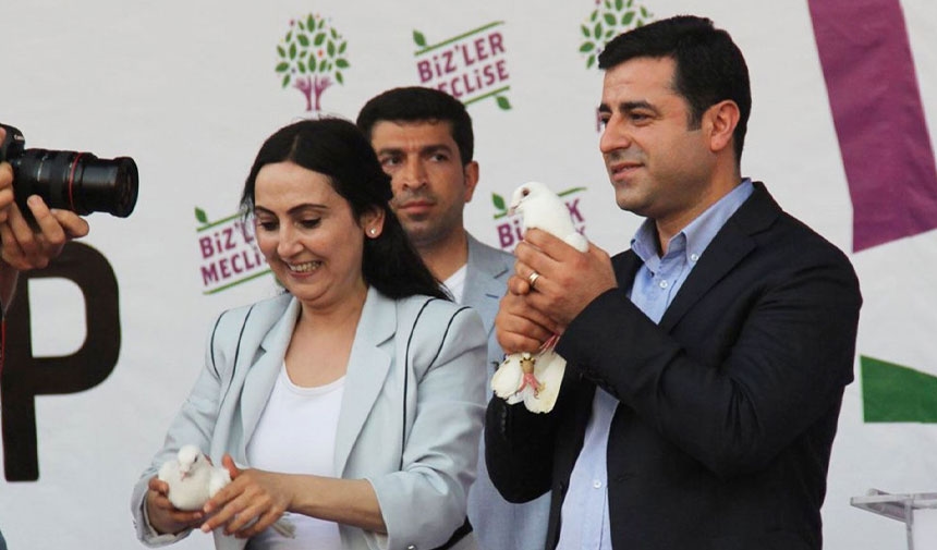Aanvraag van de DEM-partij aan het voorzitterschap van de Turkse Grote Nationale Assemblee voor de namen van de gevangenen