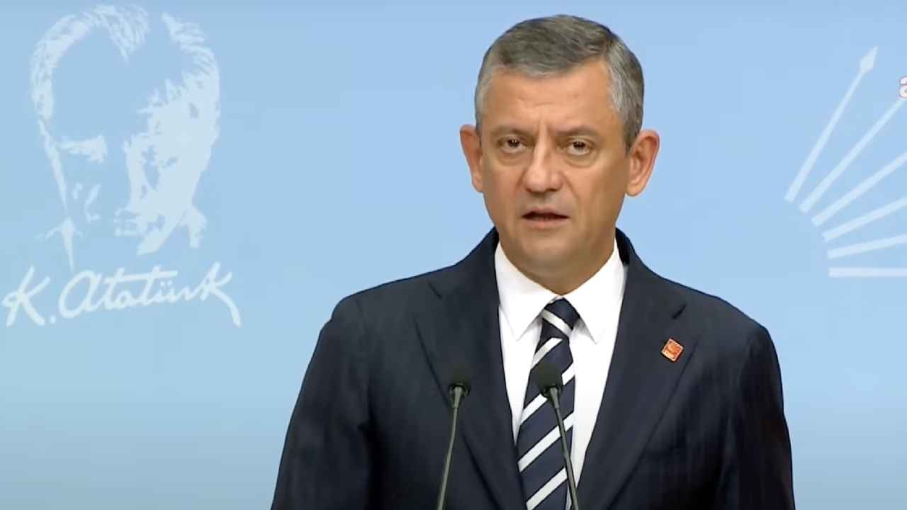 Özgür Özel: We bevinden ons in een land waar de regering het probeert te veranderen in een regime van onderdrukking