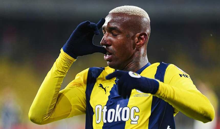 ¡Talisca sorprende en el Fenerbahçe! No estaba en la lista.