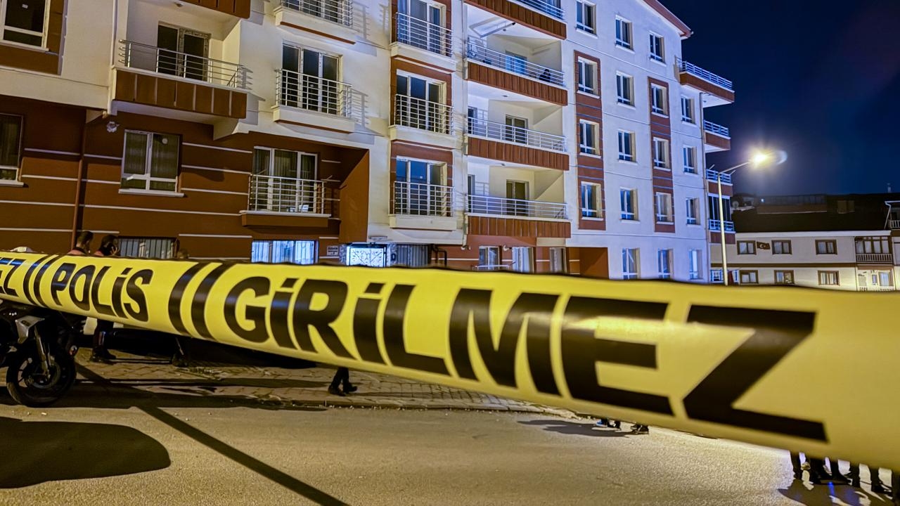 A police officer was shot during a drug operation in Keçiören.