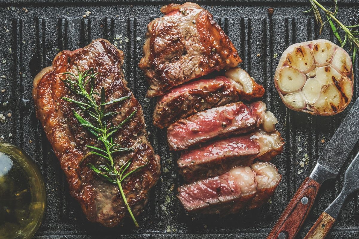 Conheça alimentos ricos em ferro que ajudam a combater a anemia