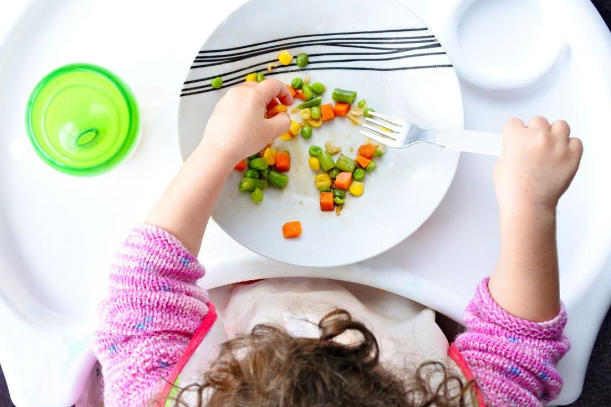 Vea consejos para proteger a su hijo de los peligros de asfixia.