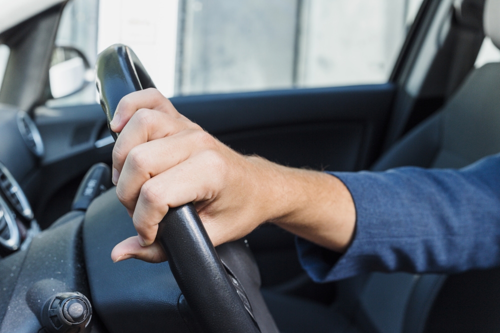 Gesetzentwurf zu Bußgeldern bei Drogenvergiftung von Autofahrern in erster Lesung angenommen