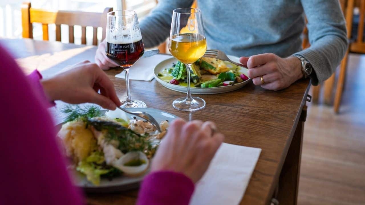 Estrellas Michelin y bebidas artesanales definen la historia culinaria de Gotemburgo, Suecia