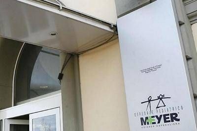 Meningitis, Mädchen in Florenz betroffen: Prophylaxe beginnt