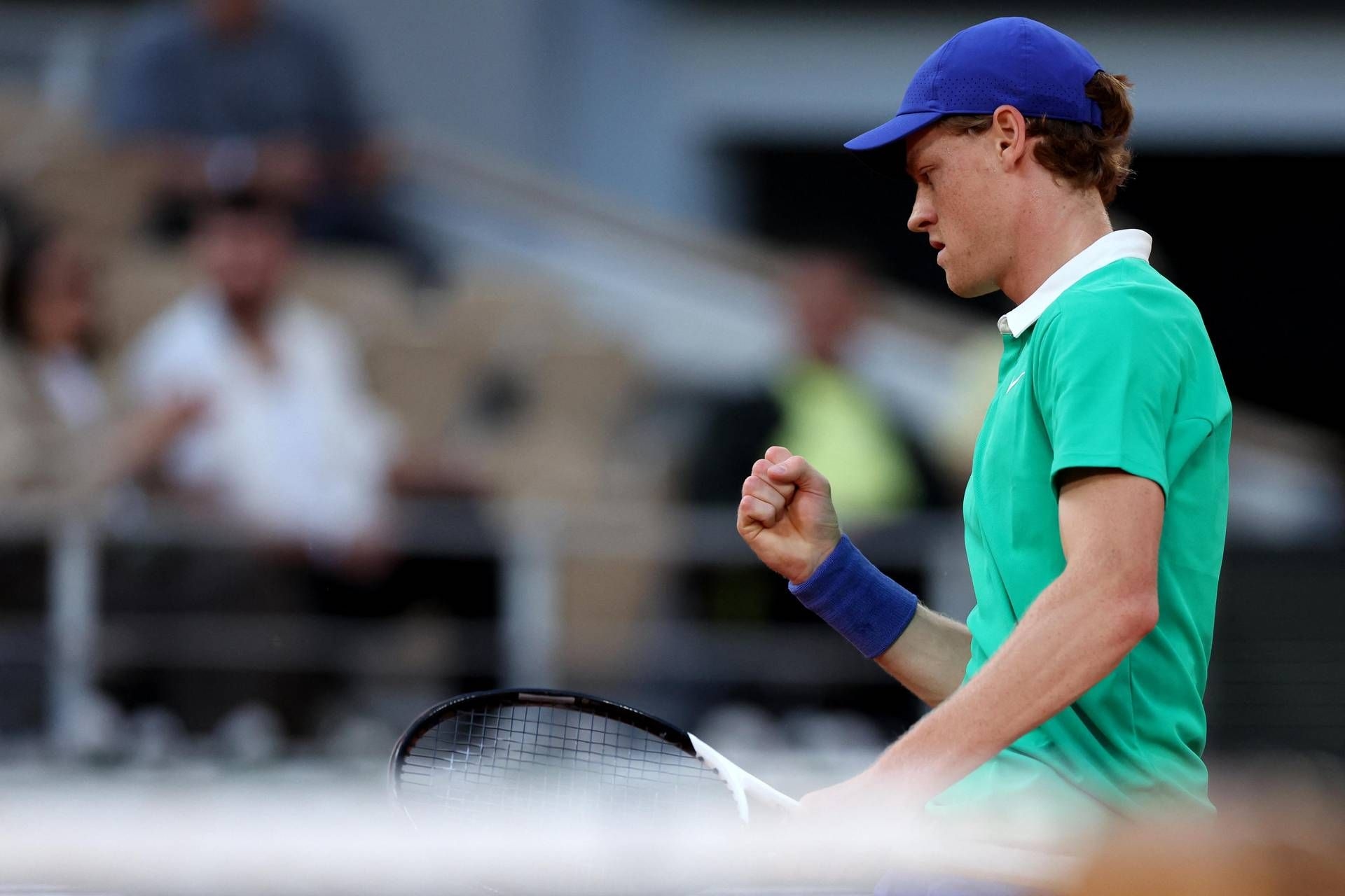 Roland Garros, Sinner elimina Rublev senza fatica. Ora Bublik