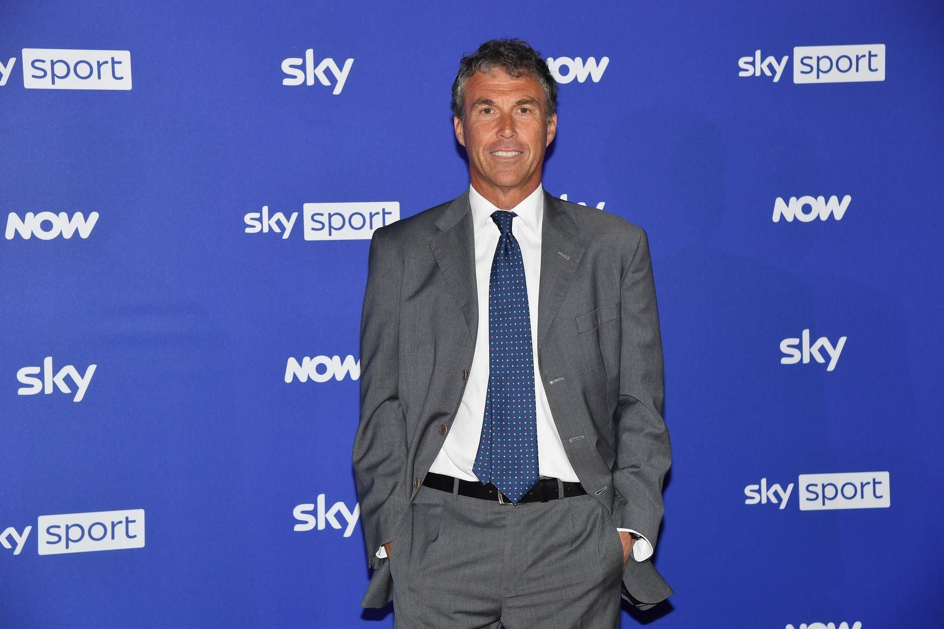 Sky Italia, Perrelli e d'Errico estão saindo: os principais gestores estão migrando para novos desafios profissionais.