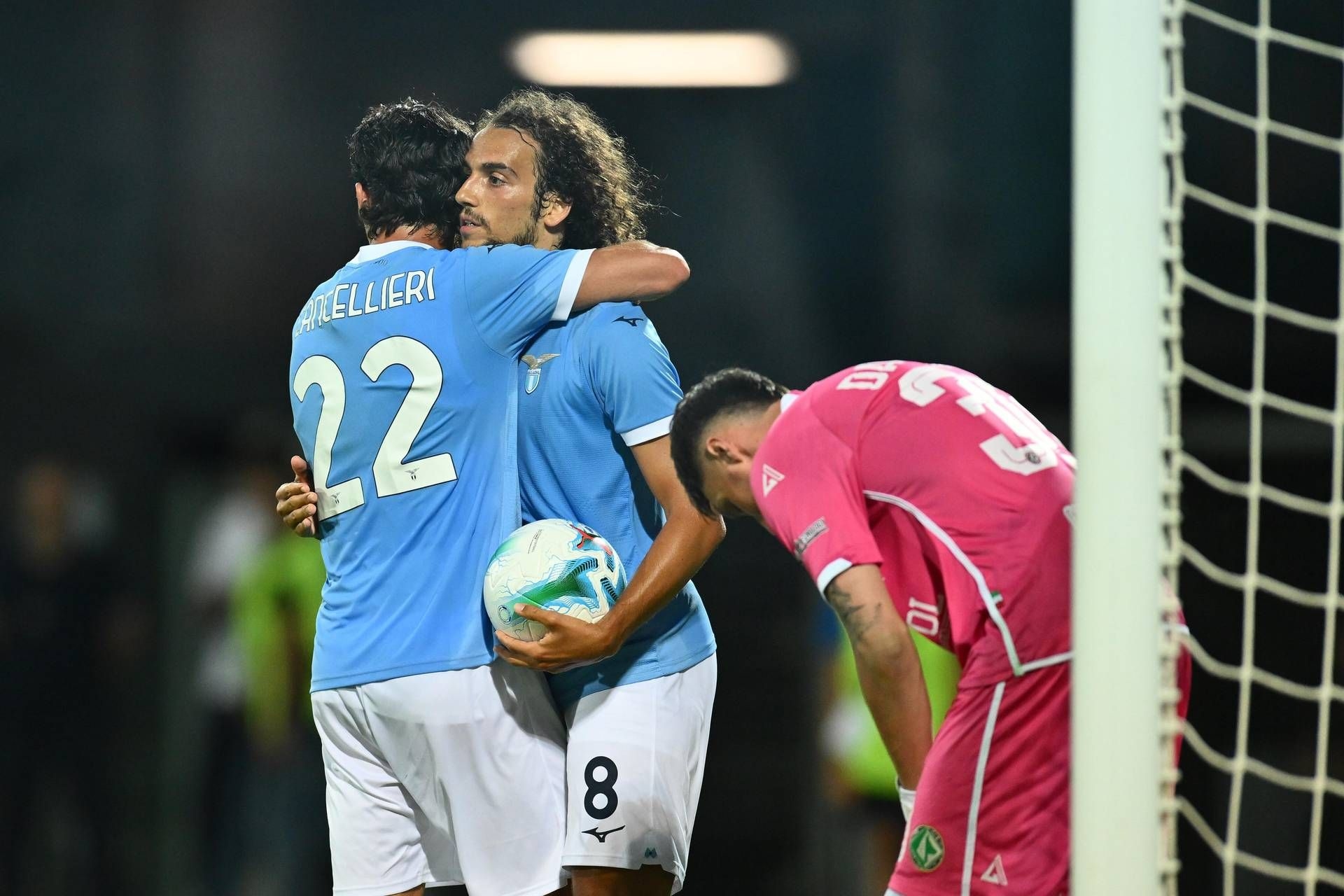 Fenerbahce gegen Lazio: Spielplan, voraussichtliche Aufstellungen und wo man das Spiel im Fernsehen sehen kann.