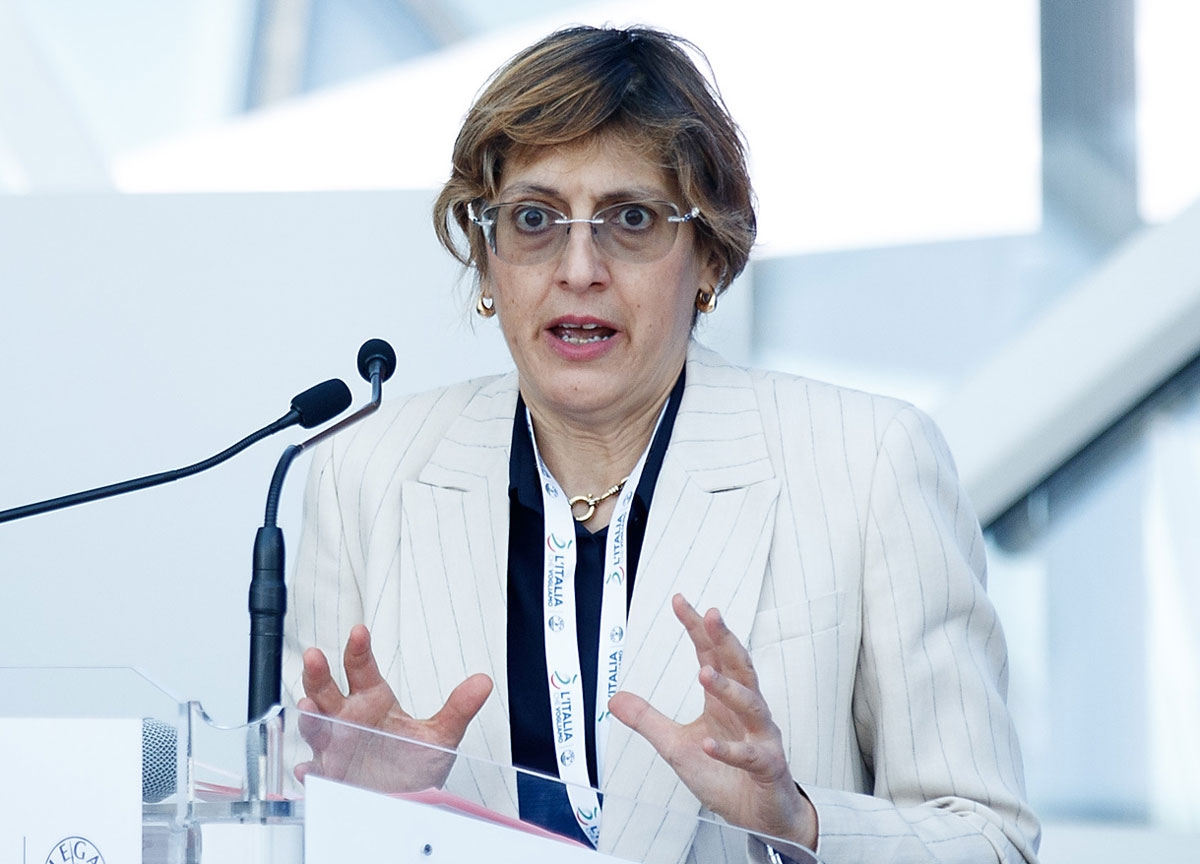 "Protection from conception to death". The draft law on end-of-life sparks controversy