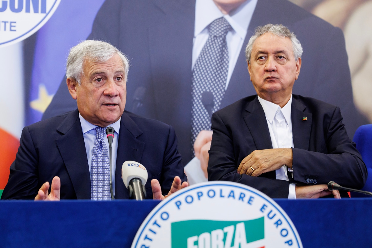 Impuestos, Forza Italia: "¿La Liga quiere la liquidación? Si hay dinero, pero primero viene la rebaja de impuestos a la clase media".