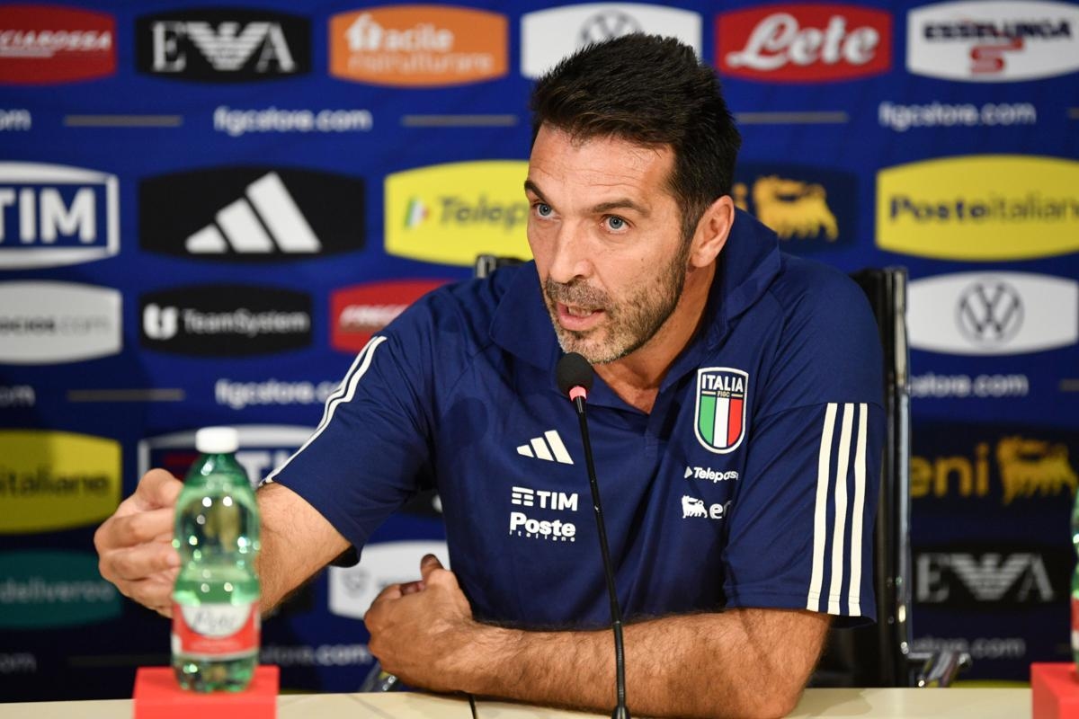 Buffon against Acerbi: "He's not saying no to Spalletti but to Italy"