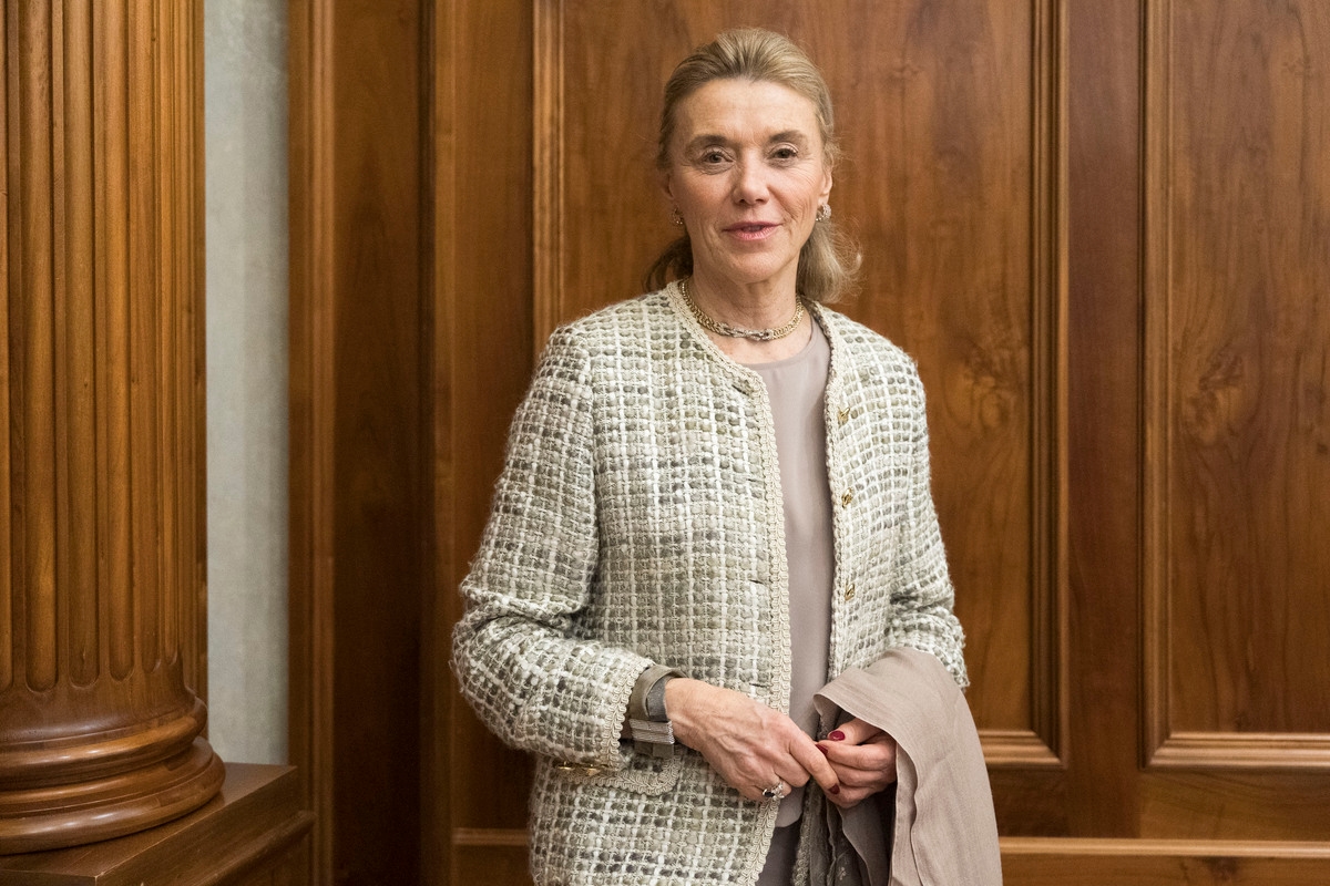 Belloni dumpt Von der Leyen: de voormalige DIS-directeur keert terug naar Italië. Het mysterie van het plotselinge afscheid.