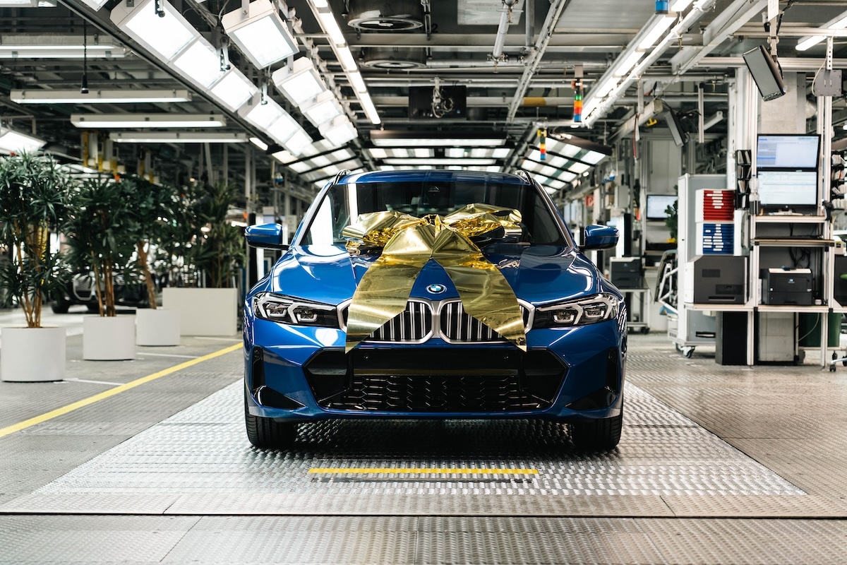 BMW celebra il traguardo storico: 3 milioni di veicoli elettrificati prodotti