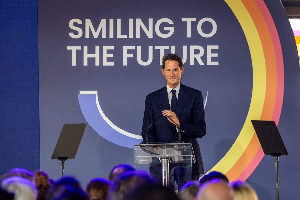 John Elkann rilancia l’idea delle kei car elettriche europee: “Auto piccole, smart e accessibili”