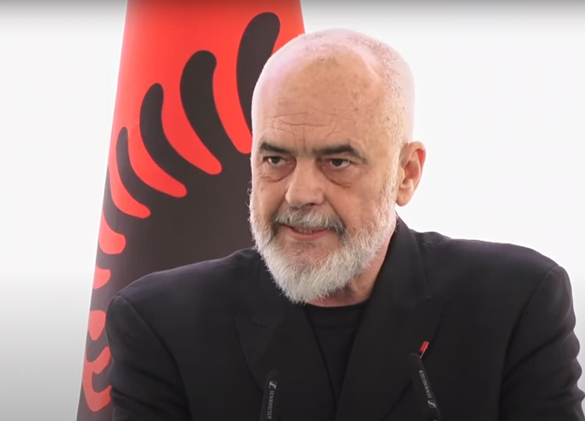 L'Albanie se rend aux urnes, le socialiste Edi Rama vise un quatrième mandat. Les yeux rivés sur le retour de l'ancien Premier ministre Sali Berisha
