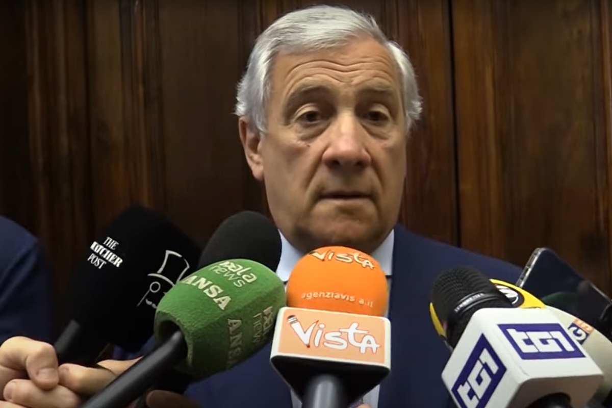 Taken, Tajani: "10% zou niet ondraaglijk zijn. We hebben 3-4 hypothesen om aan Trump voor te leggen."