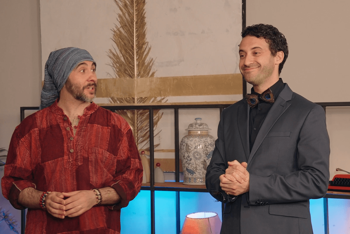 In & Out - Niente di serio, Edoardo Ferrario e i “Cimeli di famiglia” da morir dal ridere - Video