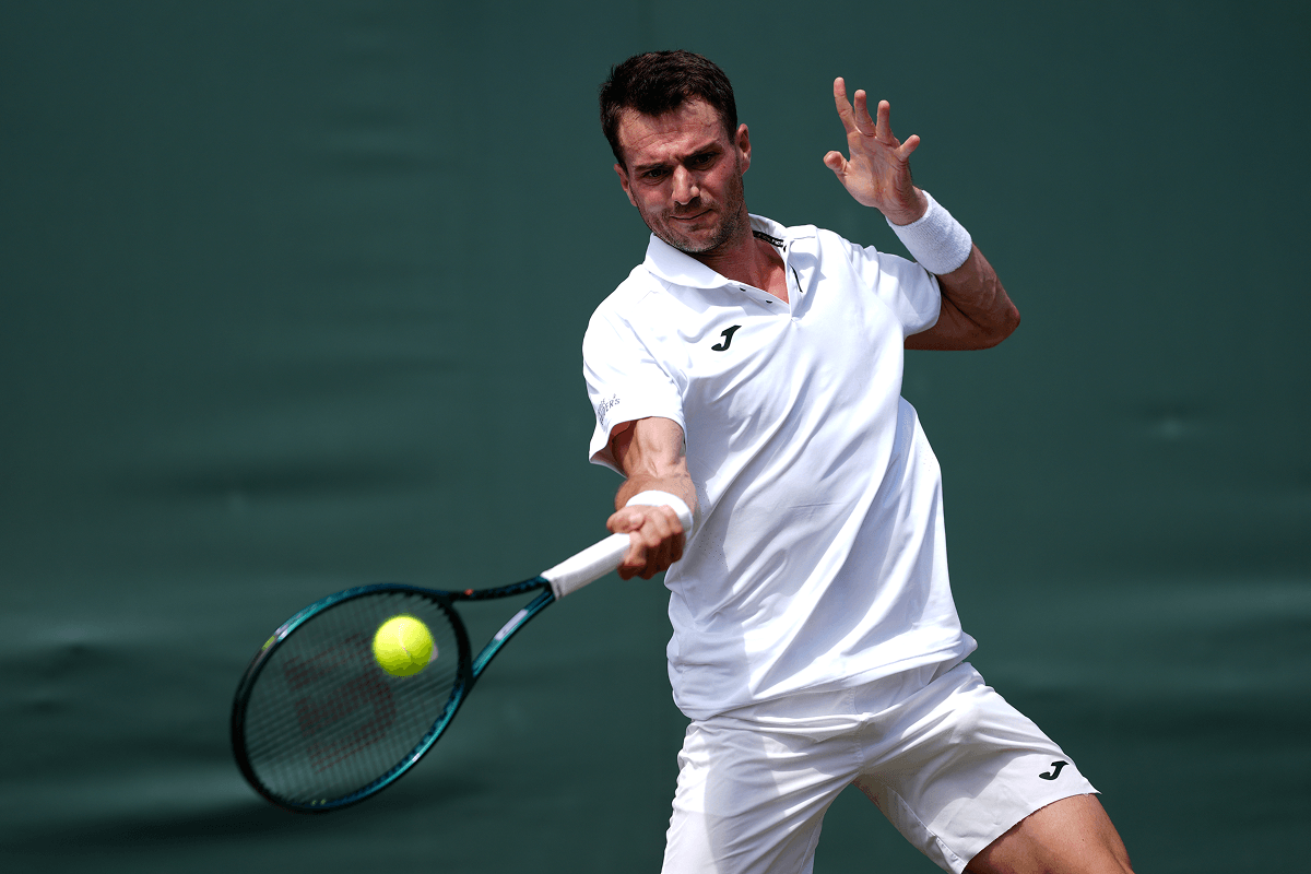 Wie is Pedro Martinez, Sinners volgende tegenstander op Wimbledon 2025?