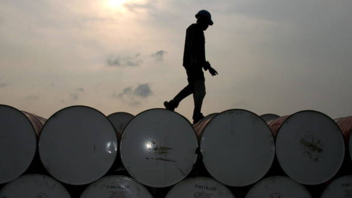 Oil recovers at the start, WTI +0.69%