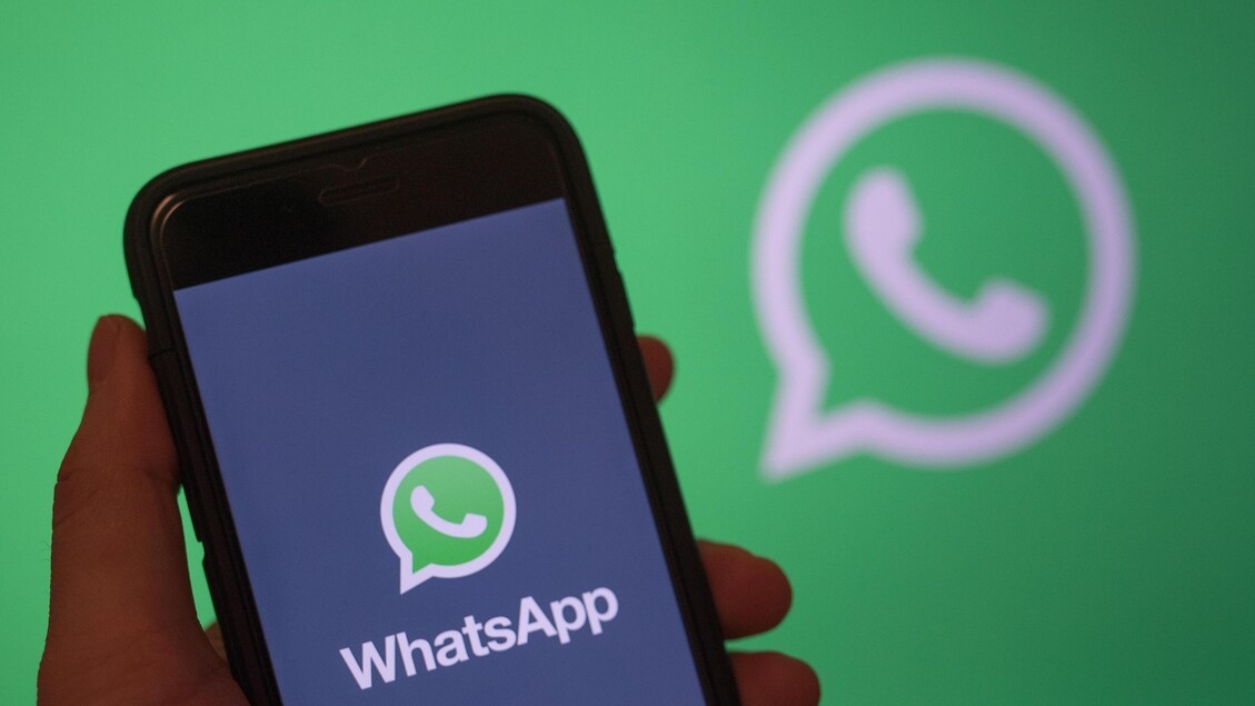 Faro Antitrust su Meta, dominante per l'IA su Whatsapp