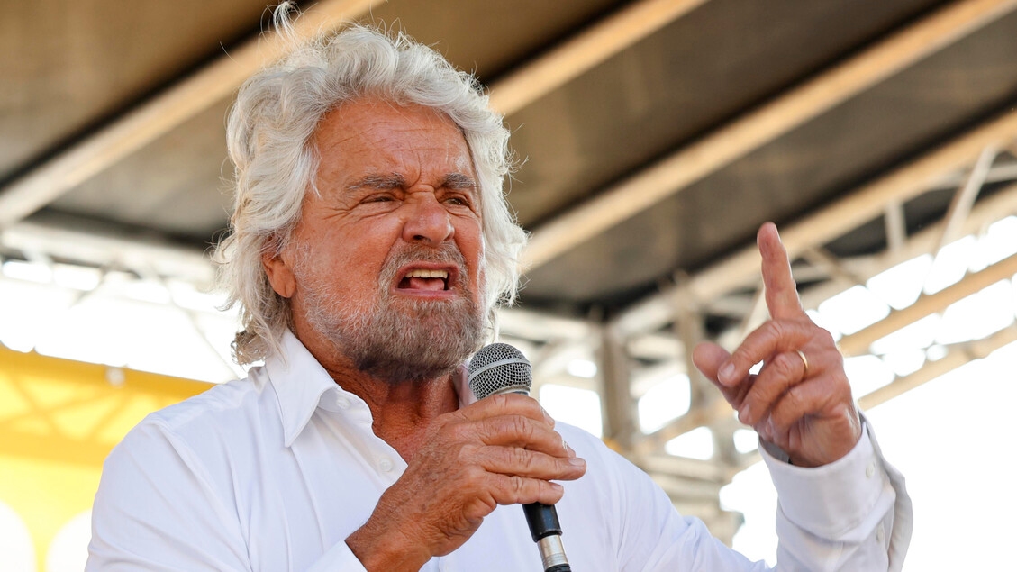 Grillo porta M5s in Tribunale: 'Il nome e il simbolo sono miei'