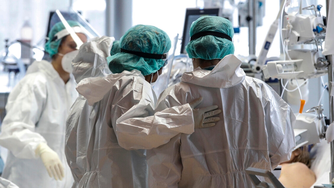 Wissenschaftliche Gesellschaften wenden sich an die Regierung, die Ablehnung der WHO-Änderungen sei eine ernste Angelegenheit.