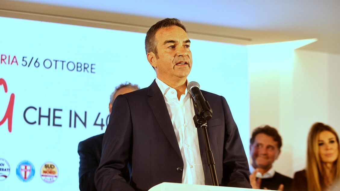 Vali kartları karıştırıyor ve barışı yeniden başlatıyor