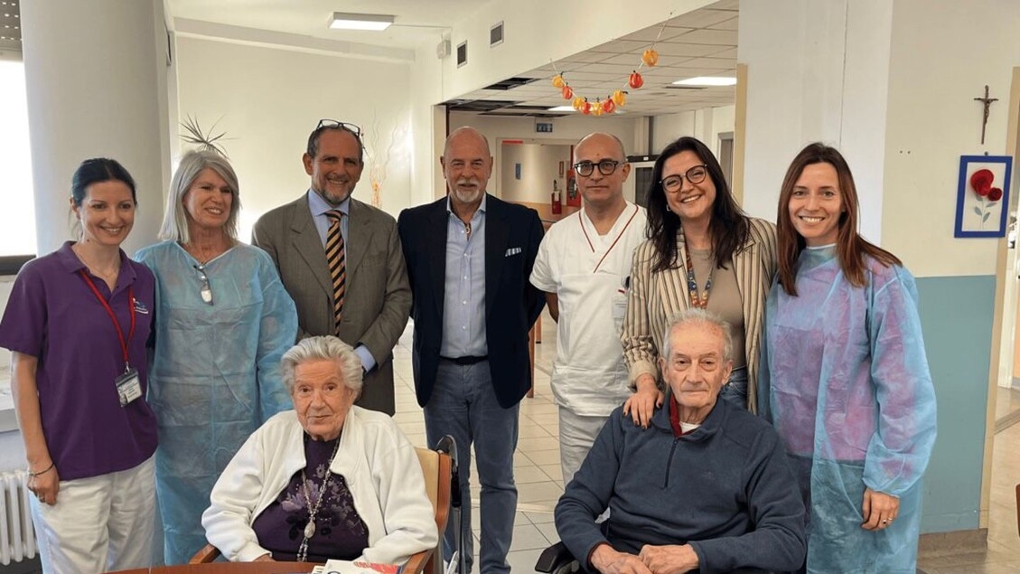 Against violence against health workers, doctors and nurses for a day