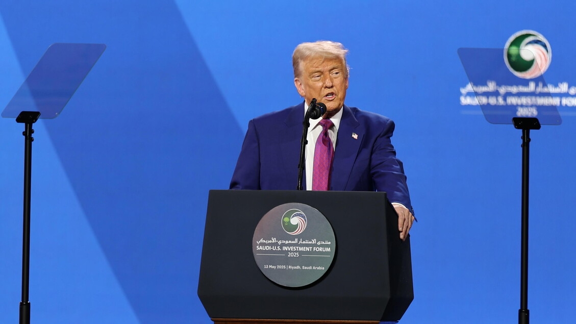 Trump at bin Salman's court, wants a turning point in the Middle East