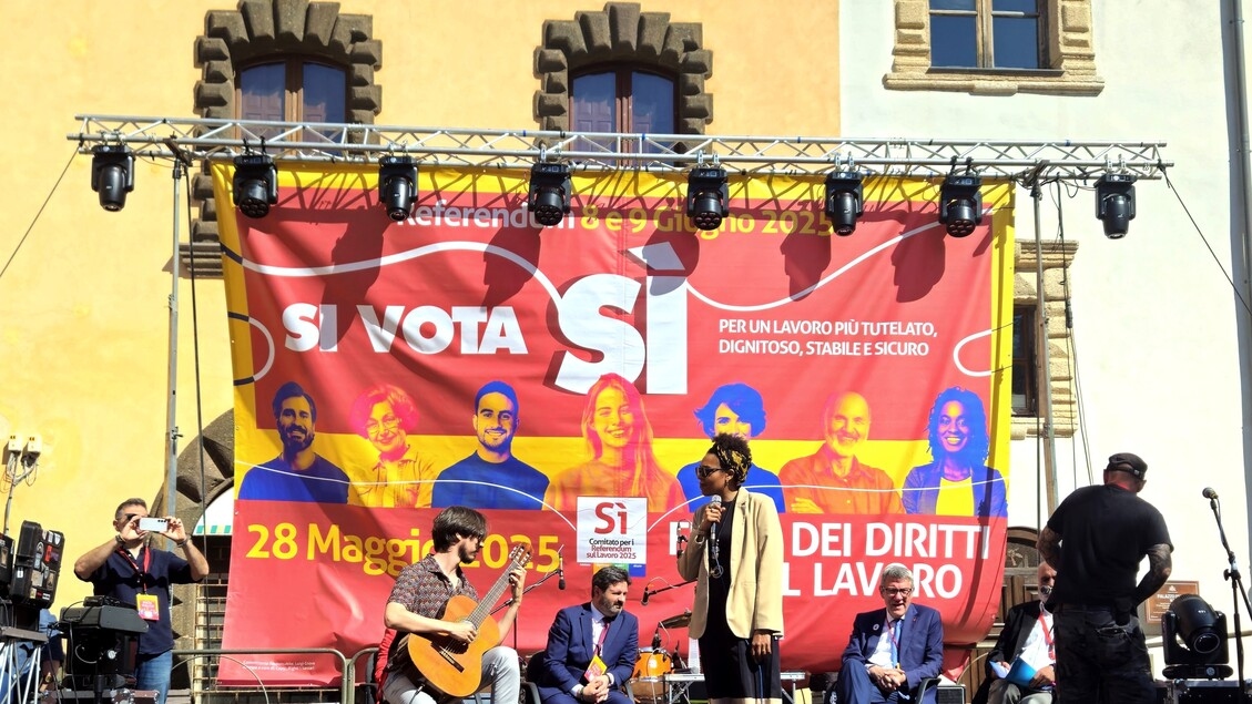 Landini, un tercio de los italianos no sabe que hay referendos