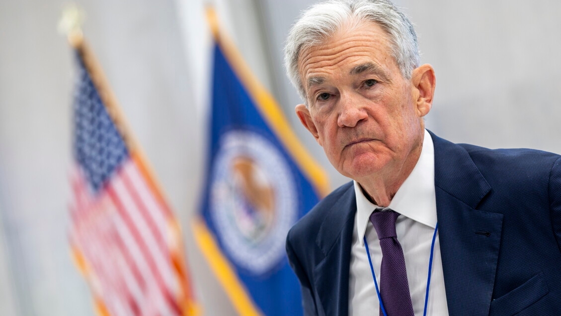 Fed 2025'te İki Kesintiye Doğru Gidiyor. Trump: 'Powell Aptal'