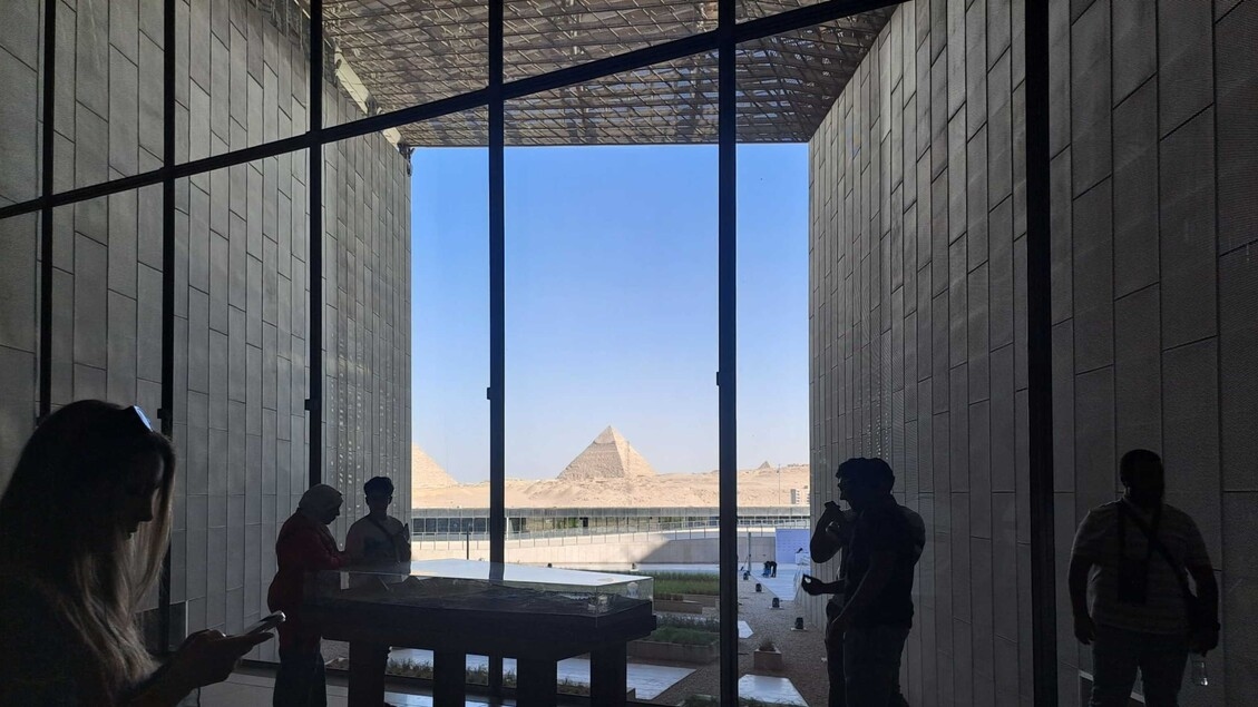 A Jóia do Cairo abre com o mistério de Tutancâmon